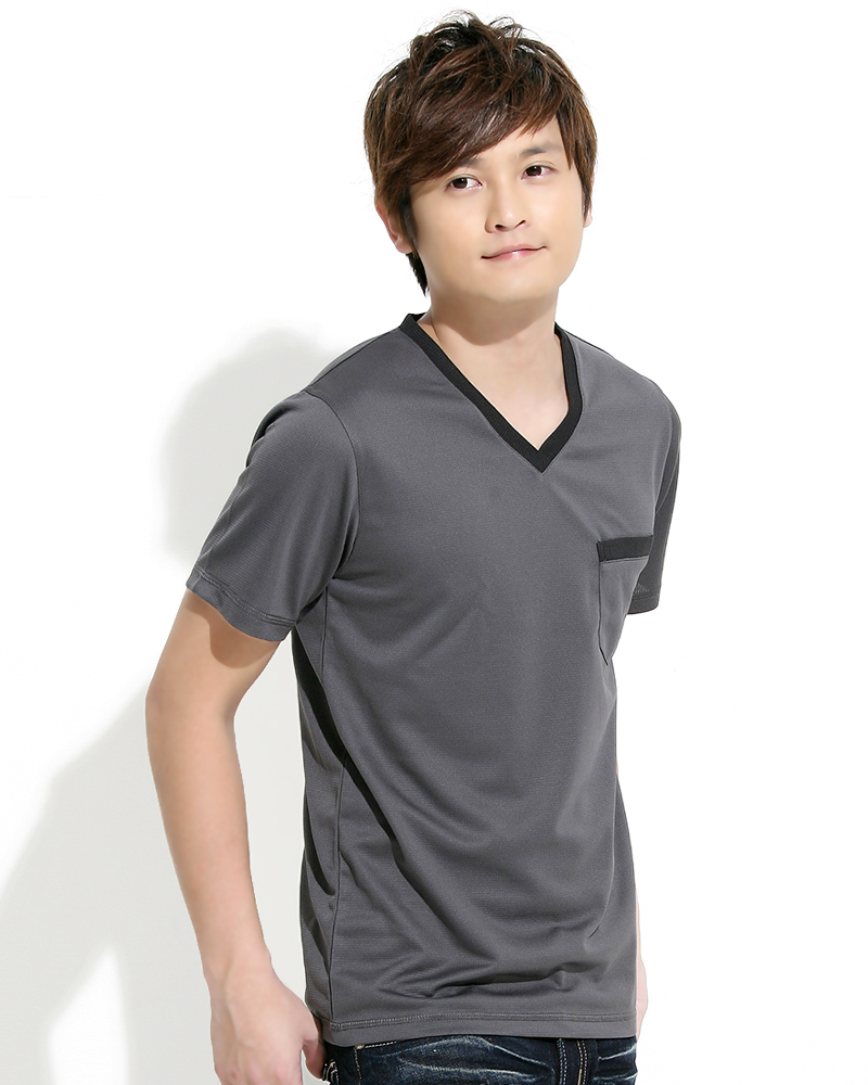 透氣排汗T V領短袖 加口袋 中性 深灰配黑 THTB-BA01-03
